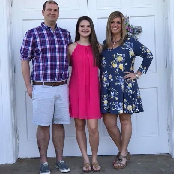 Meet your Posher, Tisha - Picture 1 of 1